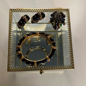 *NWT* Vintage CINER Gold Tone/Black Enamel/Green Eyed Frog Brooch & Bangle/Ear